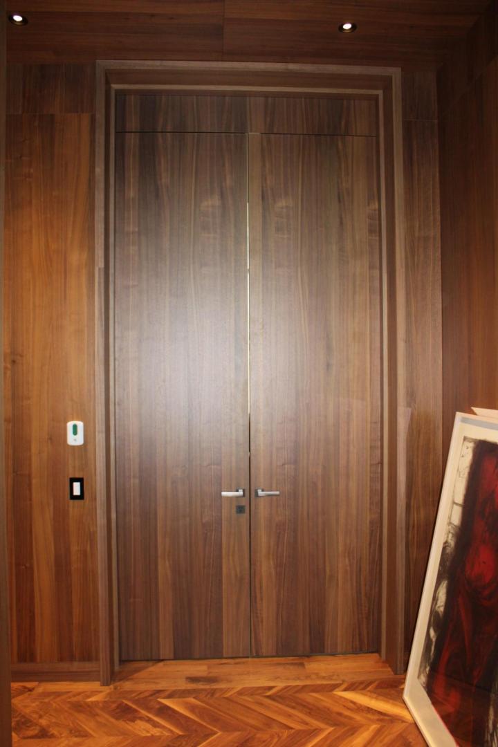 service de maintenance de portes d'immeubles Rive Sud de Montréal
